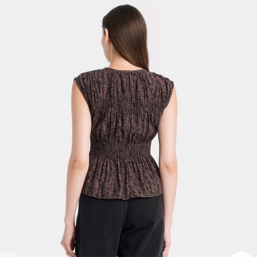 Universal thread peplum top - Picture 2 of 6